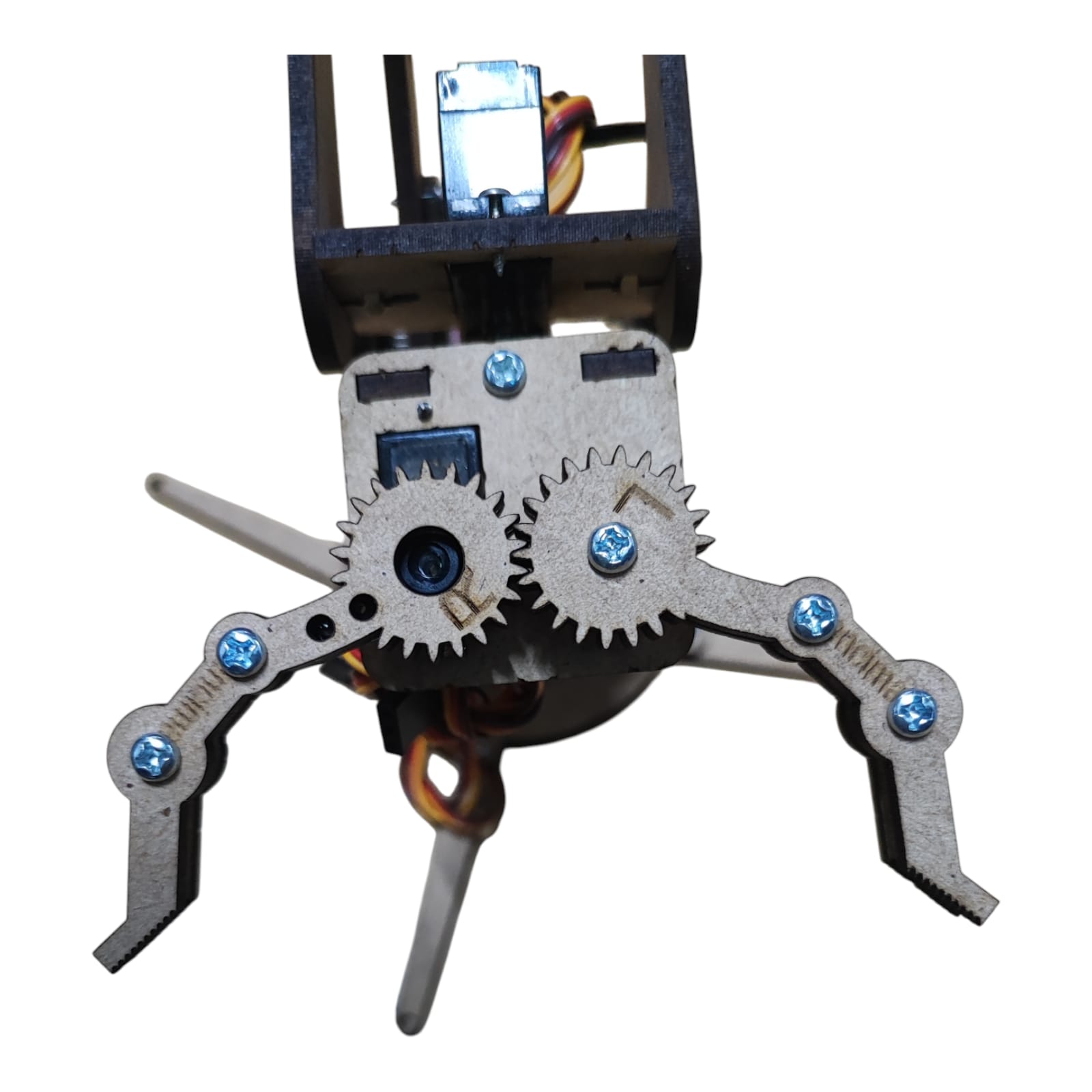 BRAZO ROBOTICO MANTIS 6DOF 5 SERVOS (5)